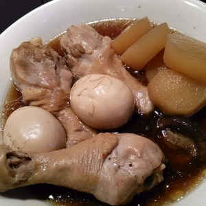 味付け卵がウマ❣️鶏手羽元、大根、卵のお酢煮#鶏肉